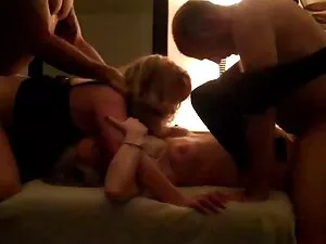 Megan saituri cu fil ...